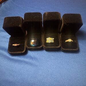 Elegant Gold and Silver Ring Set